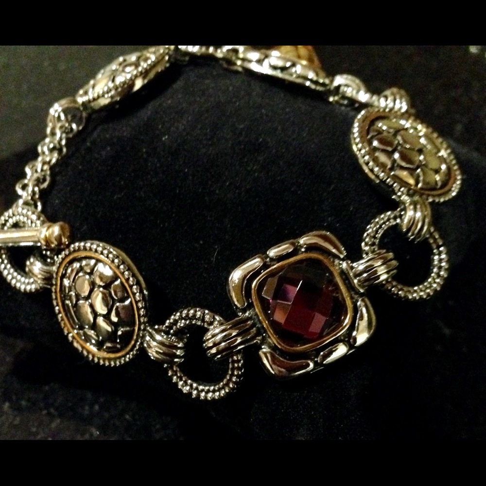 ❤️BRACELET. New without tags. - Picture 2 of 6